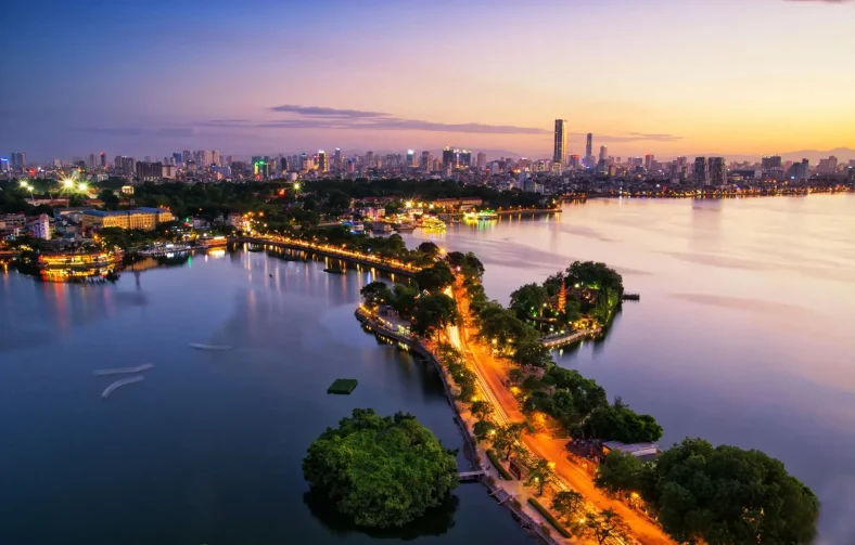 wisata hanoi